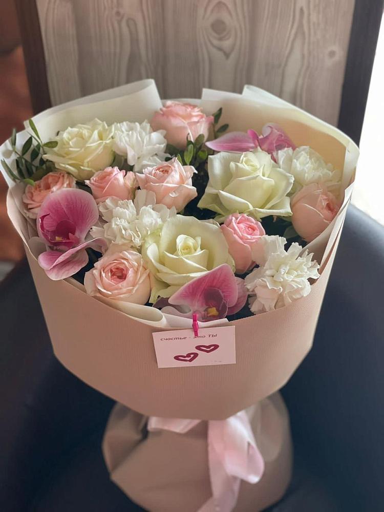 Букет цветов из: Орхидеи, Розы и Гвоздики в Новомеловатке