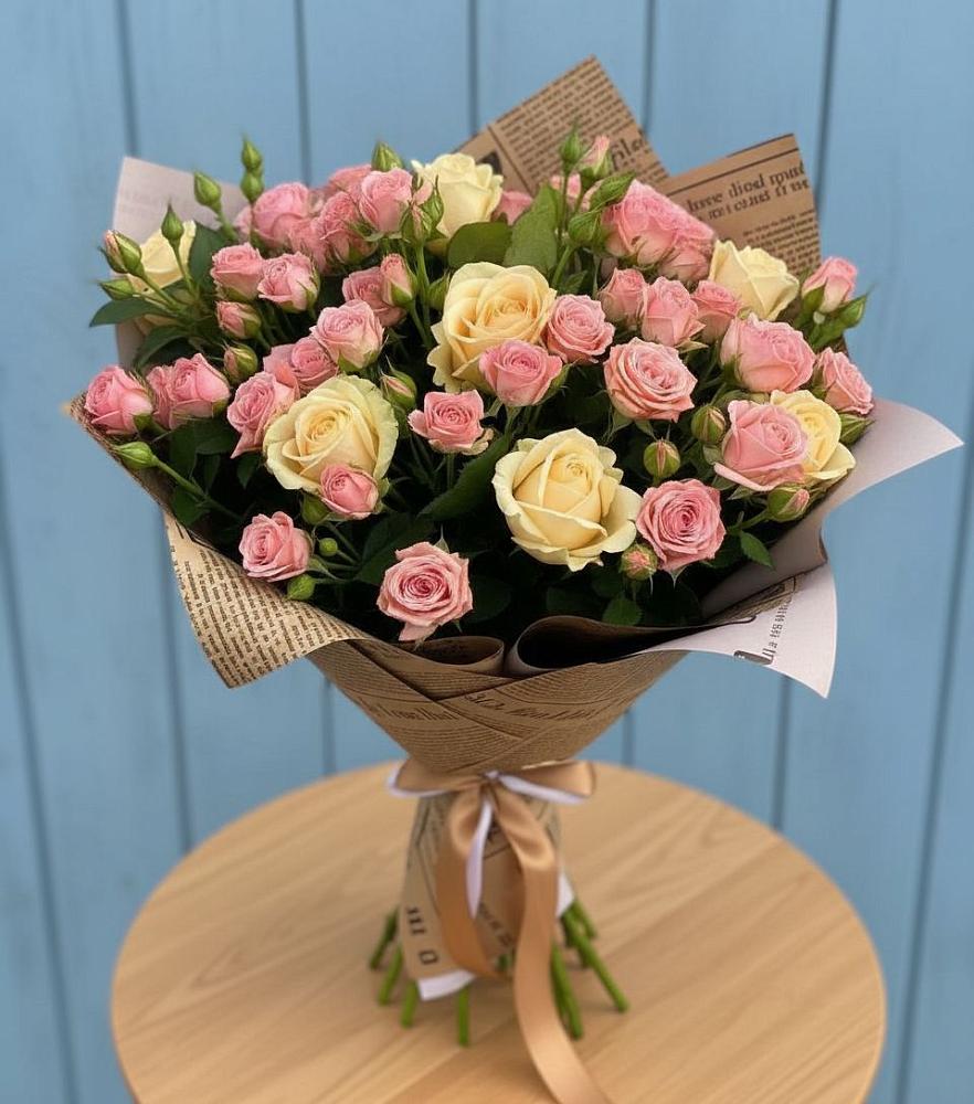 Букет цветов из: Розы в Новомеловатке