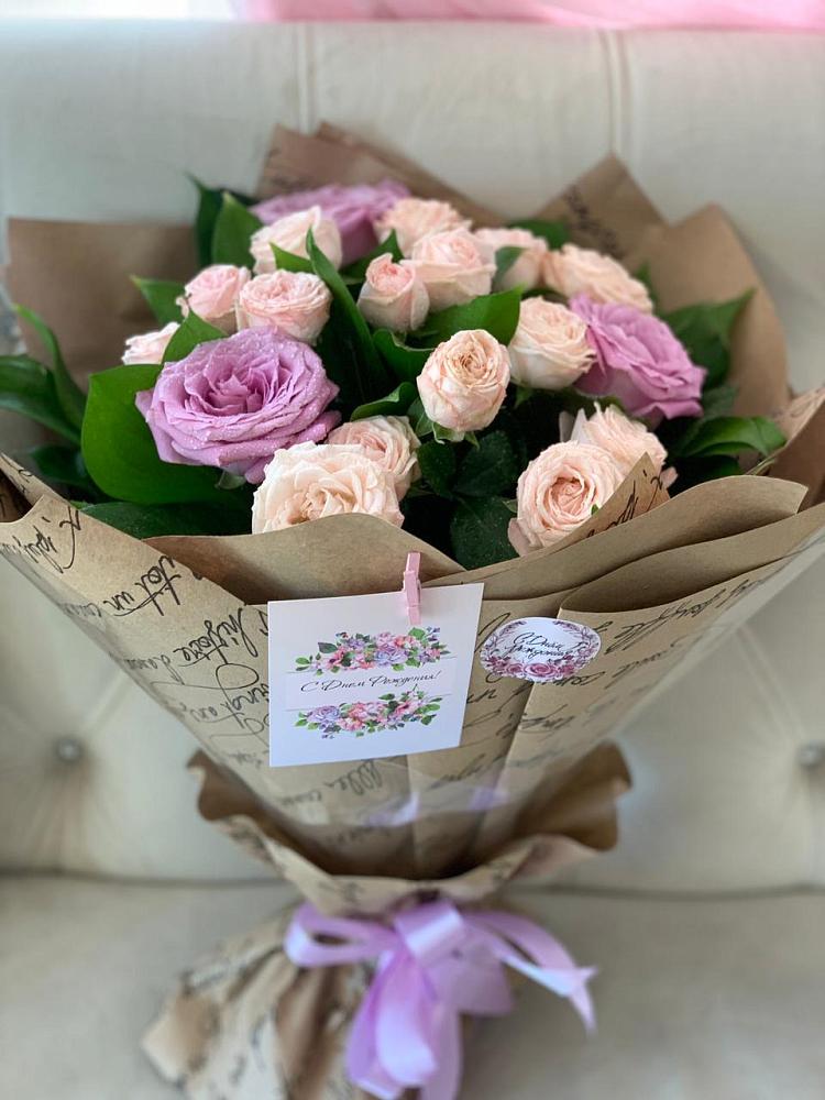 Букет цветов из: Розы в Новомеловатке