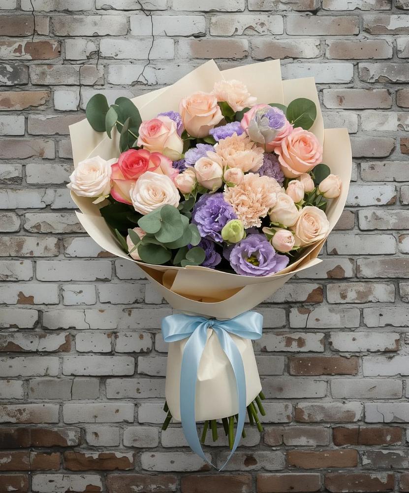 Букет цветов из: Розы, Лизиантусы и Гвоздики в Новомеловатке