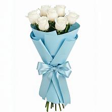 Букет 7 белых роз Проуд в Новомеловатке