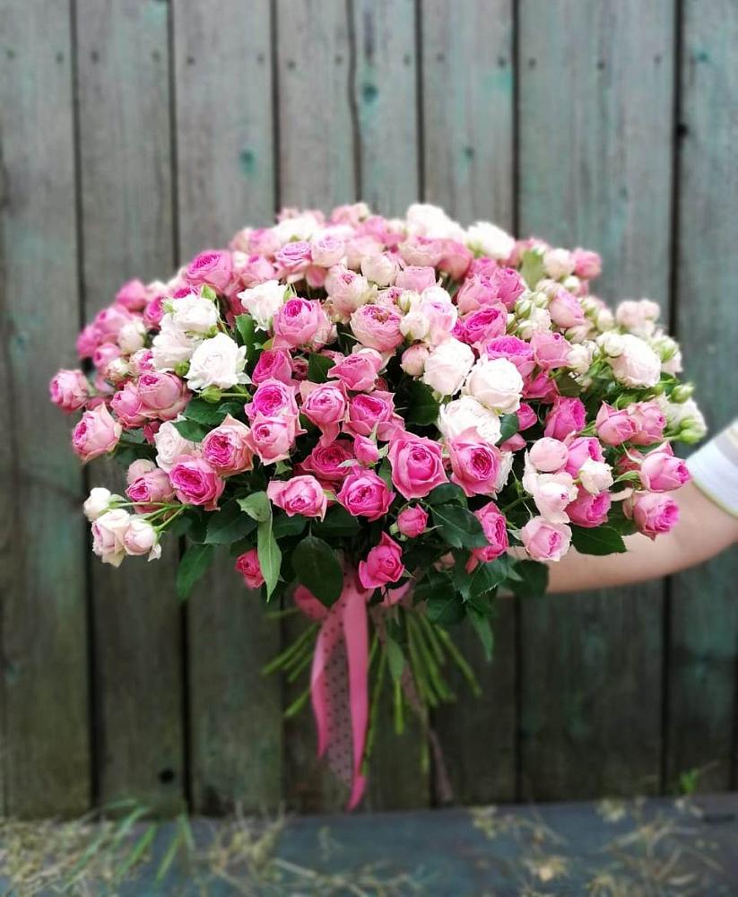 Букет Розовые кустовые розы Натали и Лав Лидия в Новомеловатке