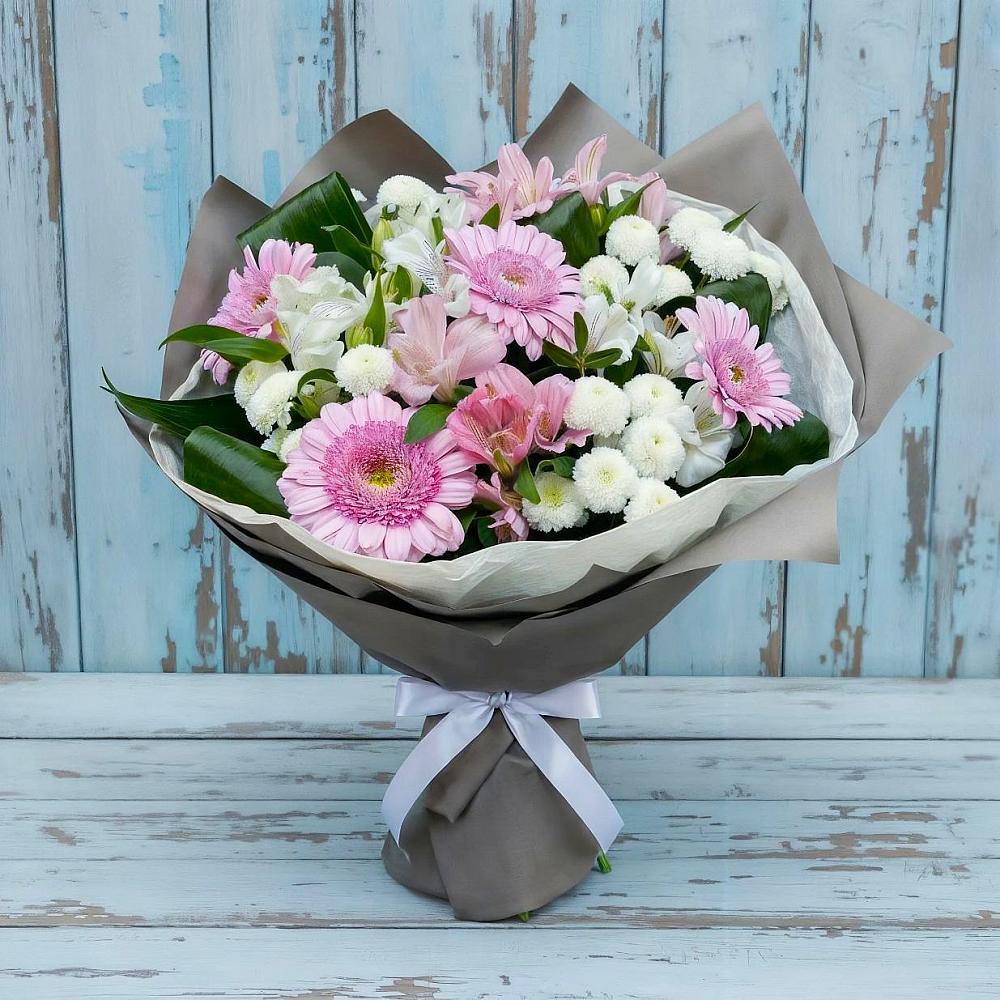 Букет цветов из: Герберы, Альстромерии и Хризантемы в Новомеловатке