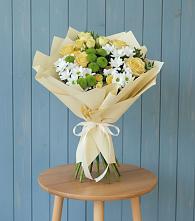 Букет цветов из:  Хризантемы и Розы в Новомеловатке