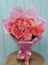 Букет 15 Розовых роз Равель в Новомеловатке